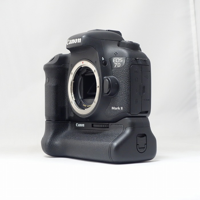 yÁz(Lm) Canon EOS 7D MARK2+BG-E16