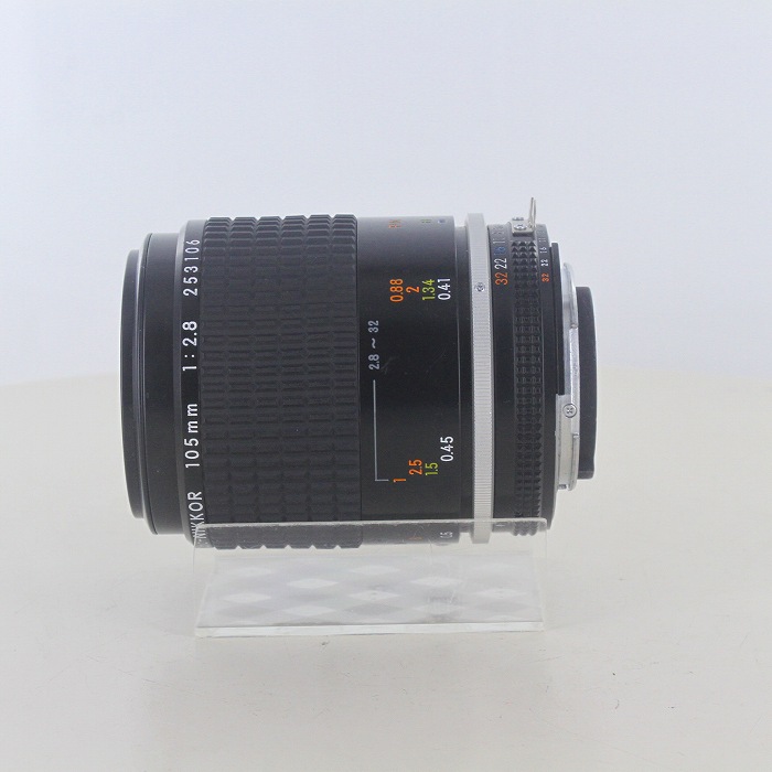 yÁz(jR) Nikon Ai-S }CN 105/2.8