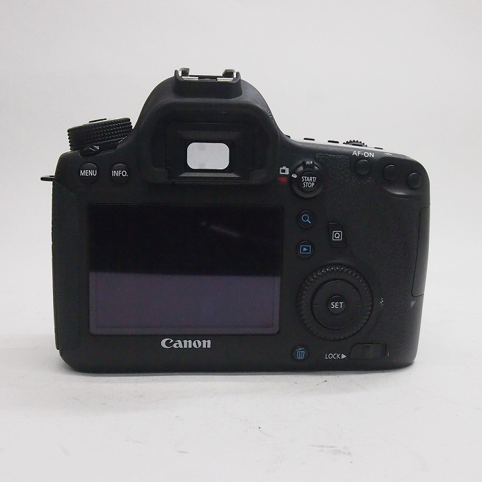 yÁz(Lm) Canon EOS 6D {fB