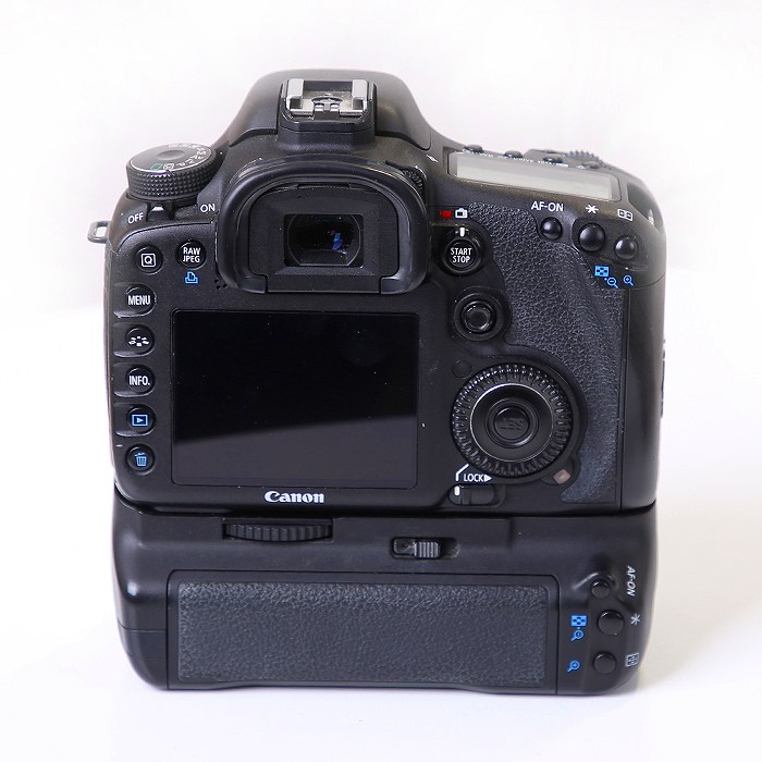 yÁz(Lm) Canon EOS 7D+BG-E7