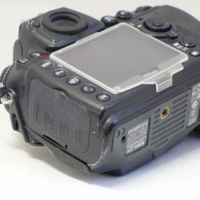 yÁz(jR) Nikon D700
