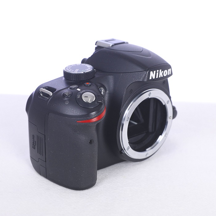 yÁz(jR) Nikon D3200 ubN