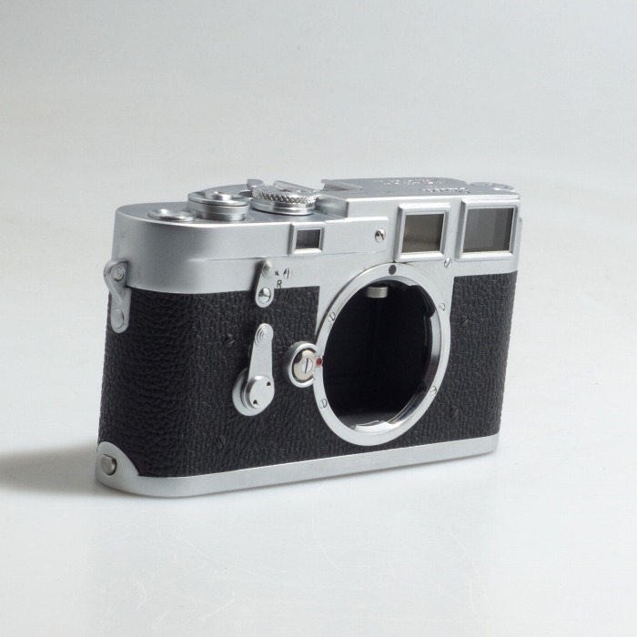 yÁz(CJ) Leica M3(DS)