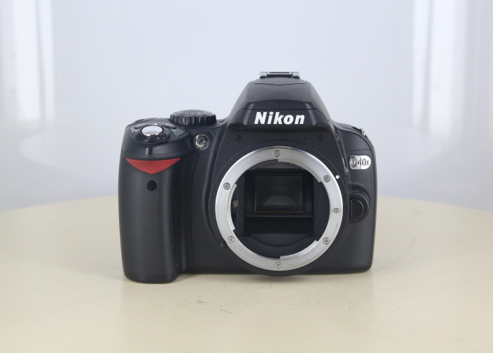 中古ニコンニコン D40X ボデイ