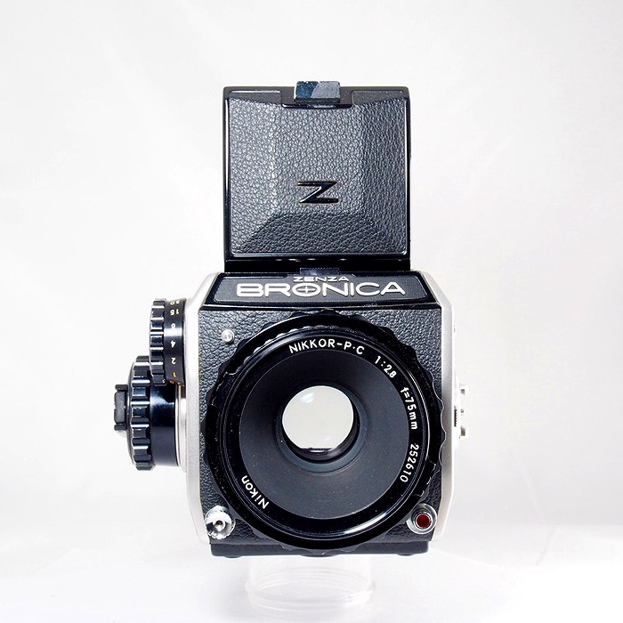 最低価格 ¥1,000 の BRONICA フィルムカメラ：中判カメラ