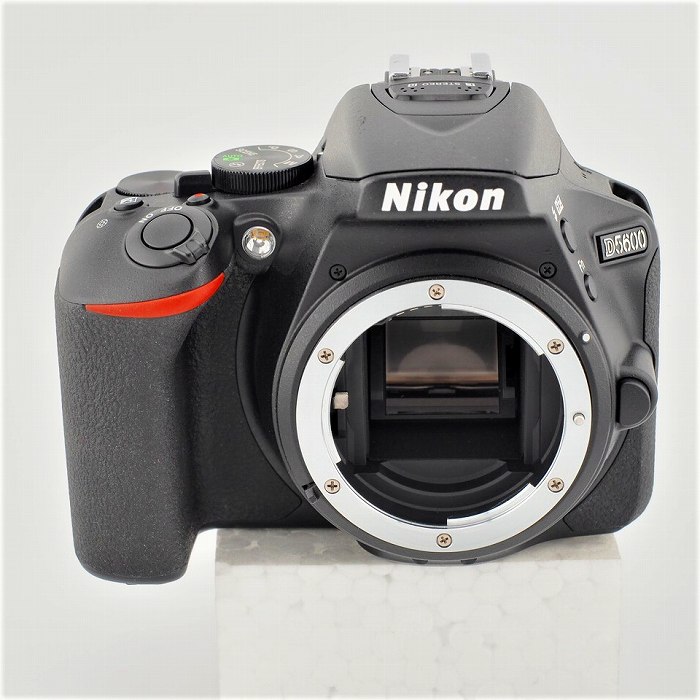 yÁz(jR) Nikon D5600