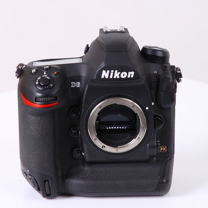 yÁz(jR) Nikon D6 {fC
