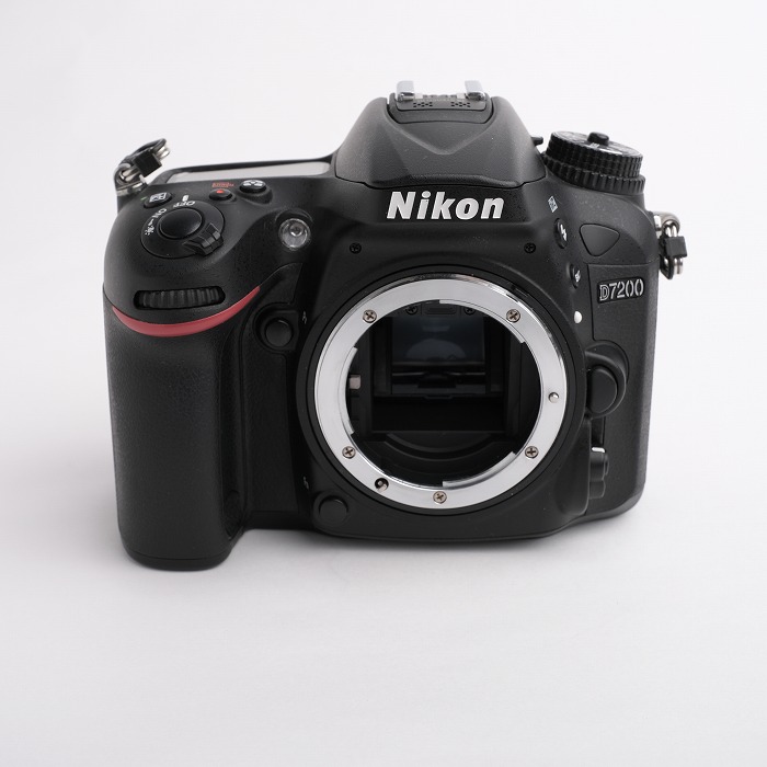 yÁz(jR) Nikon D7200 {fB