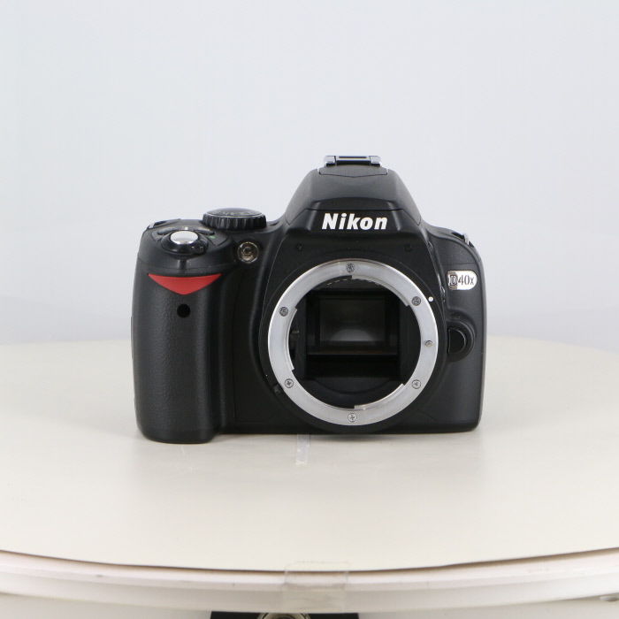 yÁz(jR) Nikon D40X {fB