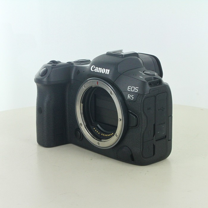 新品 Canon EOS R5 ボディ