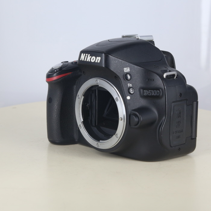 現状品　Nikon D5100 ボディ 中古】(ニコン) Nikon D5100 ボディ｜ナニワグループオンライン