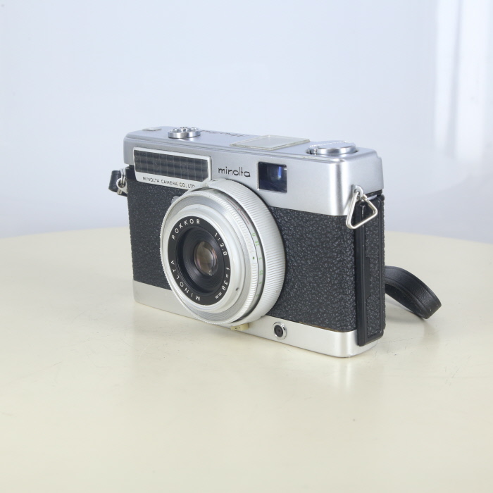 【完動品】Minolta Minoltina-P フィルムカメラ 動作確認済み 中古】(ミノルタ) MINOLTA MINOLTINA-P｜ナニワグループオンライン