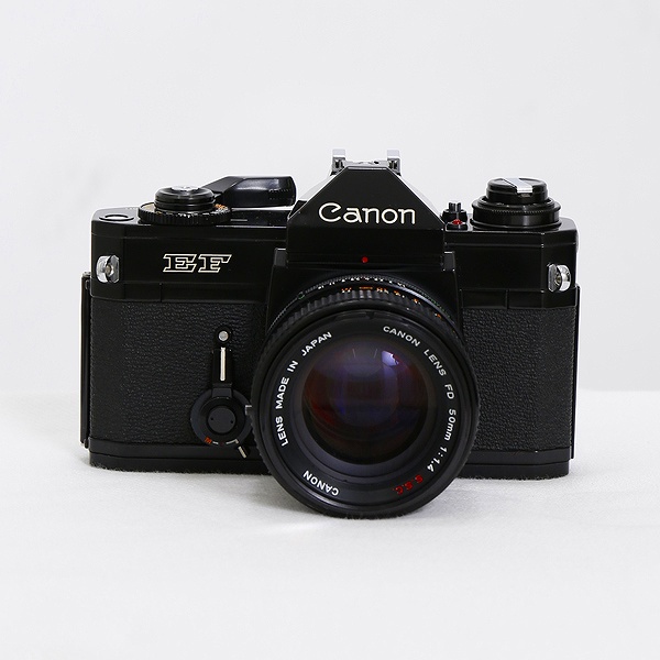 yÁz(Lm) Canon EF(BK)+FD50/1.4S.S.C.+FD200/4S.S.C.