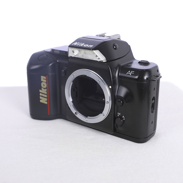 yÁz(jR) Nikon N4004 (F-401)