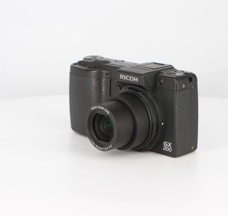 スマホ/家電/カメラリコー GX200 デジタルカメラ - コンパクトデジタル
