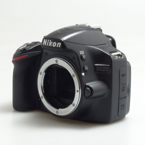 中古】(ニコン) Nikon D3200 ボディ ブラック｜ナニワグループ