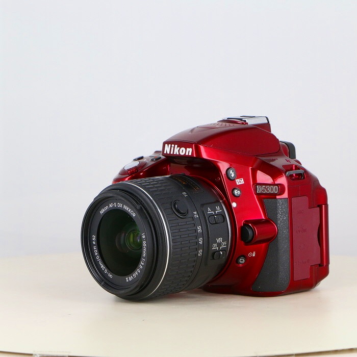 中古】(ニコン) Nikon D5300 18-55VR2 レンズキット レッド｜ナニワグループオンライン｜2221090906425