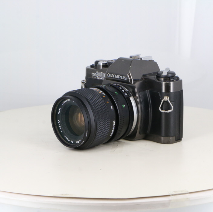 【実写確認整備品】オリンパスOM2000／35-70mmf3.5-4.81BF付 中古】(オリンパス) OLYMPUS OM2000+35-70｜ナニワグループオンライン