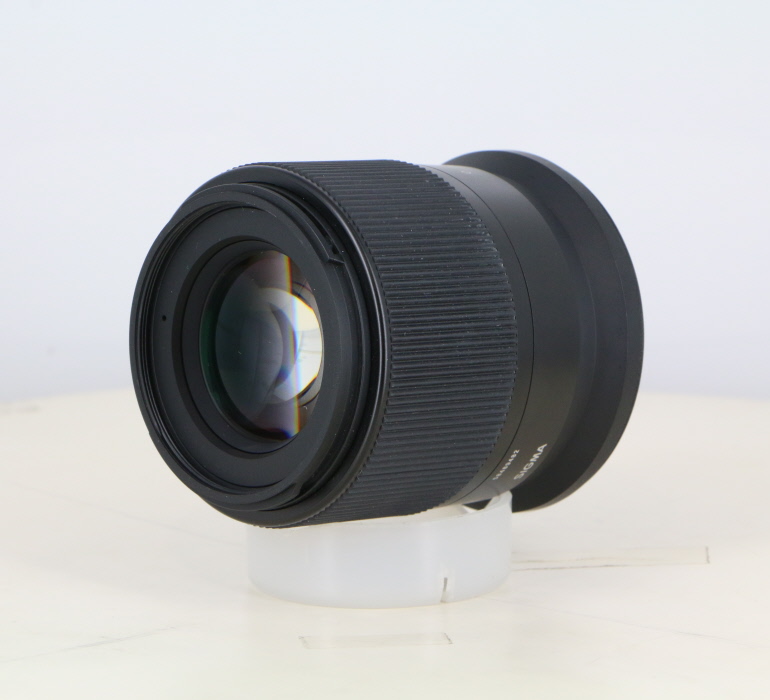 【中古】(シグマ) SIGMA C 30/1.4DC DN キヤノンRFマウント用 中古】(シグマ) SIGMA C 30/1.4DC DN キヤノンRFマウント用｜ナニワ