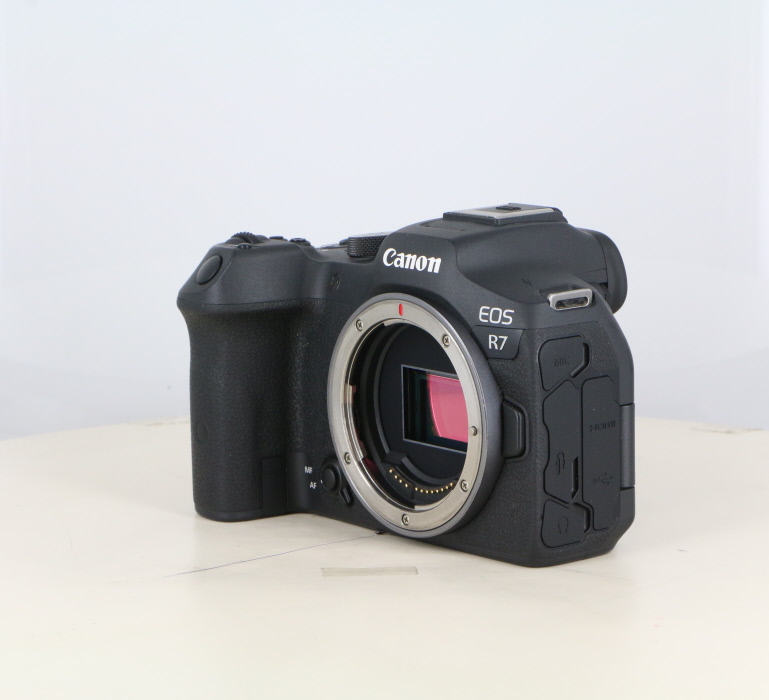 中古】(キヤノン) Canon EOS R7 ボディ｜ナニワグループオンライン