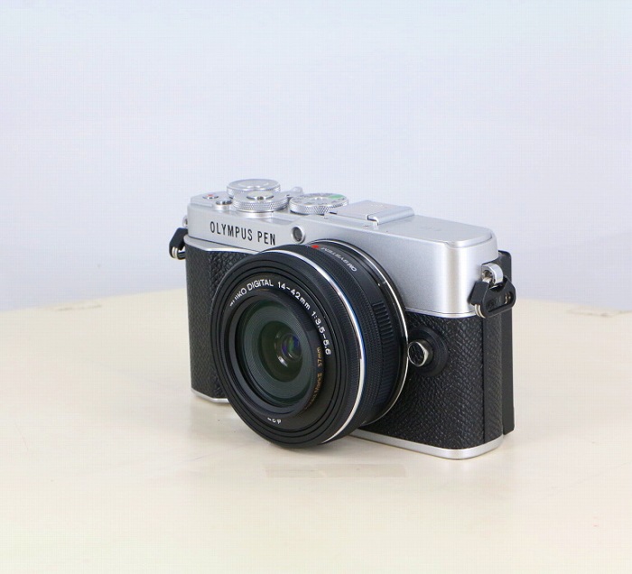 中古】(オリンパス) OLYMPUS E-P7 14-42EZレンズキツト｜ナニワ