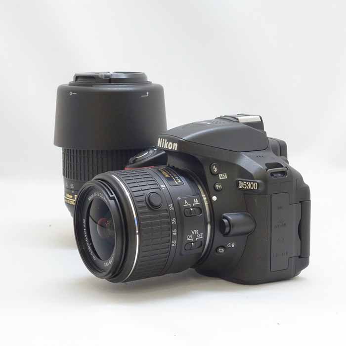 Nikon D5300 ダブルズームキット　ブラックズームキット