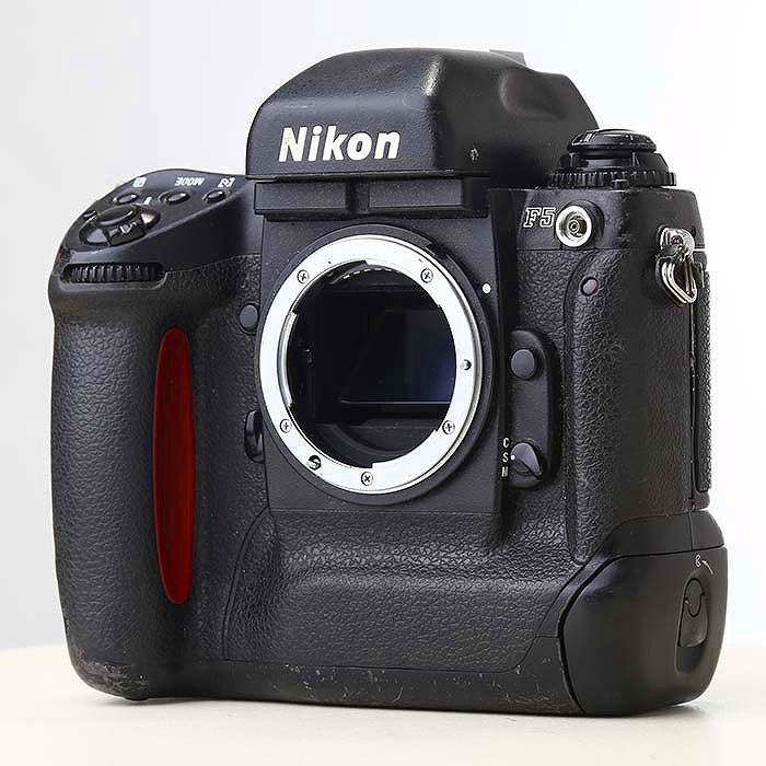 最大74％オフ！ Nikon F5 ボディ フィルムカメラ trumbullcampbell.com