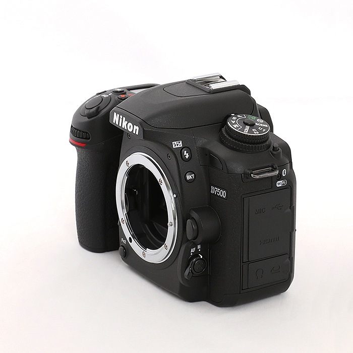 ニコンF 撮像素子□ニコン(Nikon) D7500 ボディ - デジタル一眼