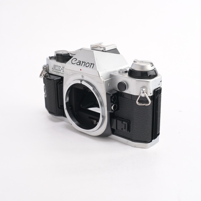 ★訳あり美品★ キヤノン Canon AE-1 PROGRAM #938 中古】(キヤノン) Canon AE-1 PROGRAM ボディ シルバー｜ナニワ