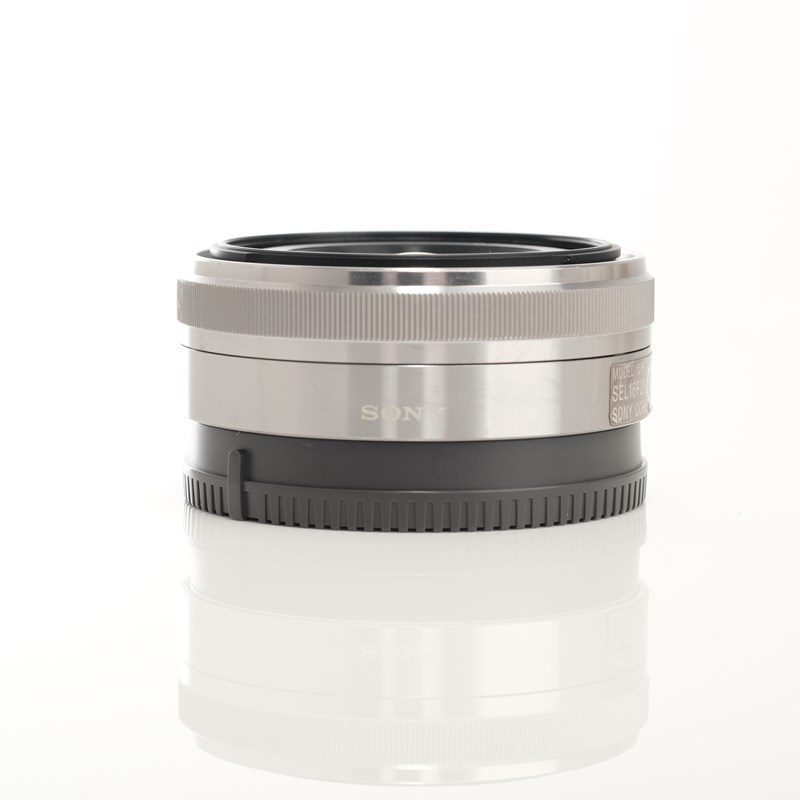 中古】(ソニー) SONY E16/F2.8 (シルバー) [SEL16F28]｜ナニワグループ