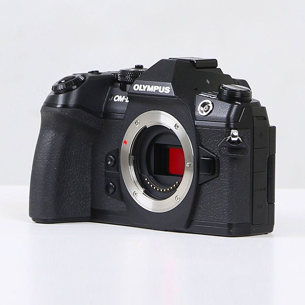 中古 オリンパス Olympus オリンパス Om D E M1 Mark2 ボデイ ナニワグループオンライン