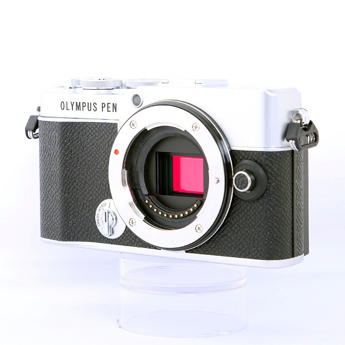 中古】(オリンパス) OLYMPUS E-P7 ボデイ シルバー｜ナニワグループ
