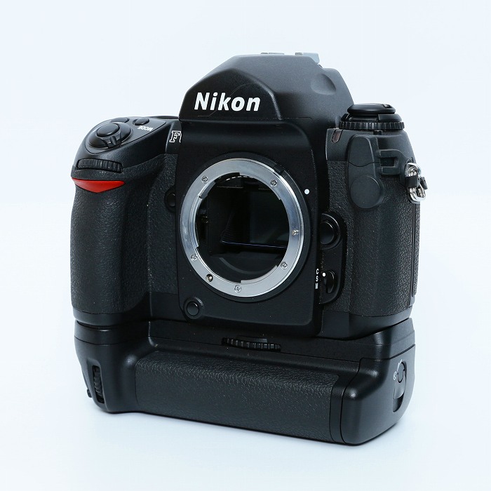 美品　Nikon  F6 ボディー+MB-40+元箱　付属品　解説書付き