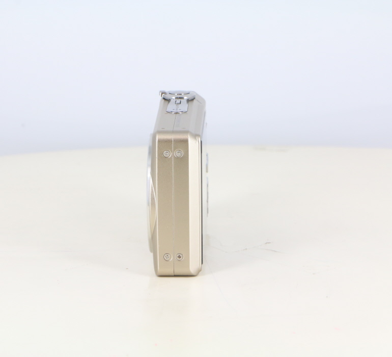 中古】(カシオ) Casio EX-Z600 ゴールド｜ナニワグループオンライン