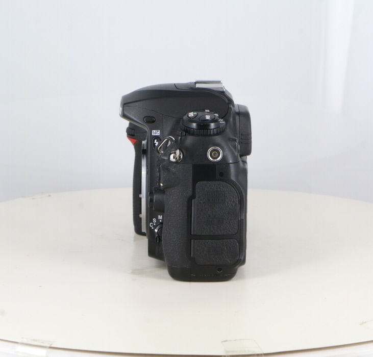 中古】(ニコン) Nikon D200 ボディ｜ナニワグループオンライン