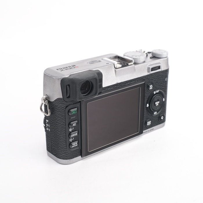 中古】(フジフイルム) FUJIFILM X100S デジタルカメラ｜ナニワグループ