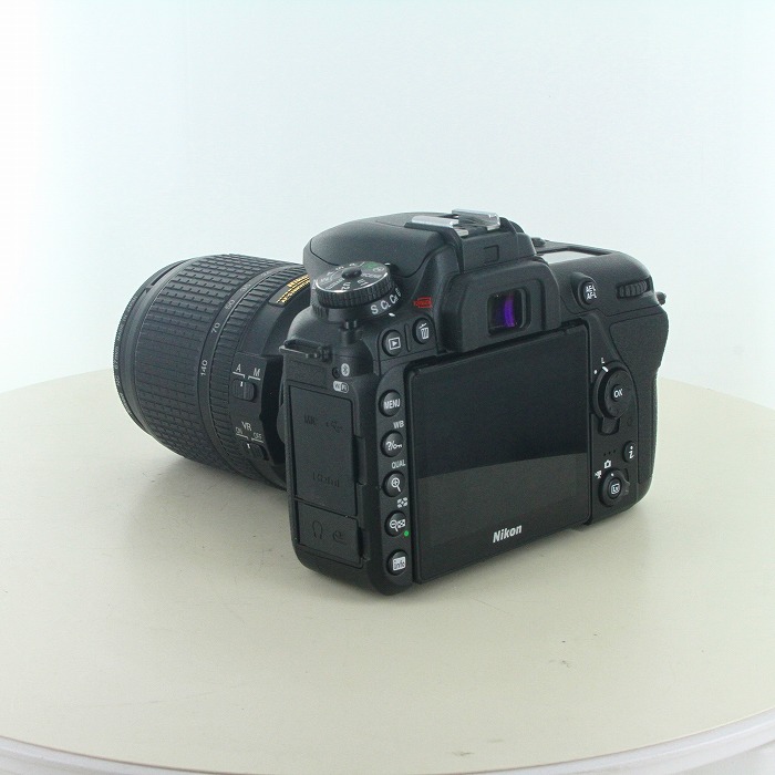 【中古】(ニコン) Nikon D7500 18-140VR レンズキツト
