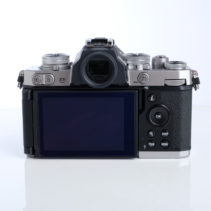 中古】(ニコン) Nikon Zfc 28/2.8 SPECIAL EDITIONキツト シルバー