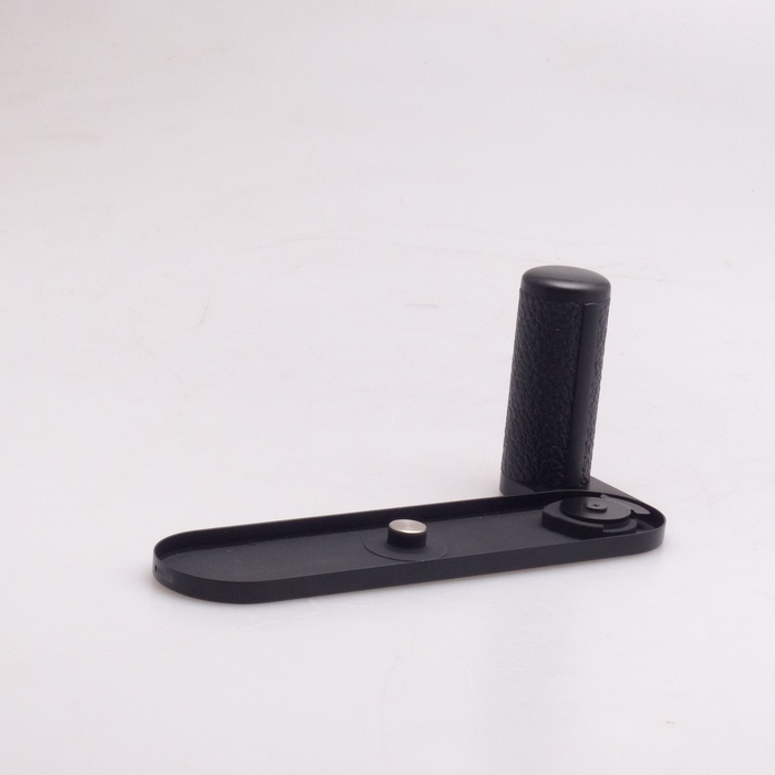 中古】(ライカ) Leica M9 M9-P M-E M8用ハンドグリップ 14486｜ナニワ