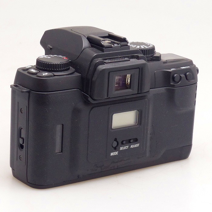 SIGMA シグマ SA-7QD フィルム一眼レフカメラボディ＋レンズ2本セット SIGMA シグマ SA-7QD フィルム一眼レフカメラボディ＋レンズ2本