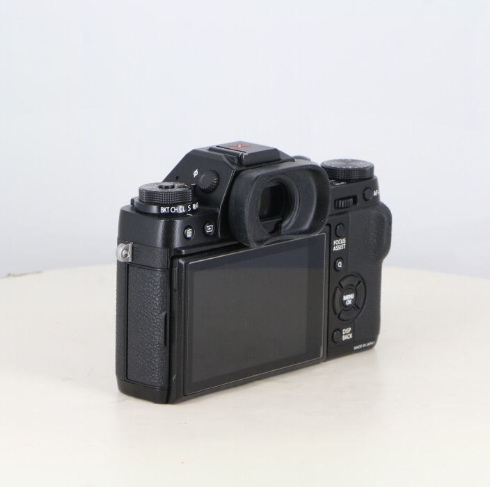 値下げ！フジフイルム FUJIFILM X-T1 ボディ ブラック（中古美品） 中古】(フジフイルム) FUJIFILM X-T1 ブラック｜ナニワグループ