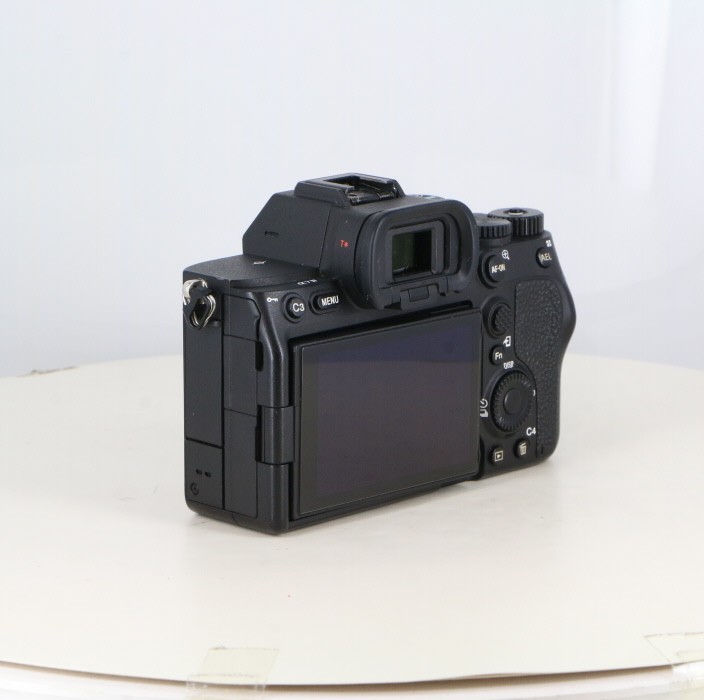 中古】(ソニー) SONY α7IV (ILCE-7M4) ボディ｜ナニワグループ