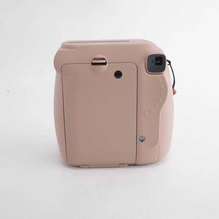 中古】(フジフイルム) FUJIFILM INSTAX MINI 8+ チェキ ココア｜ナニワ