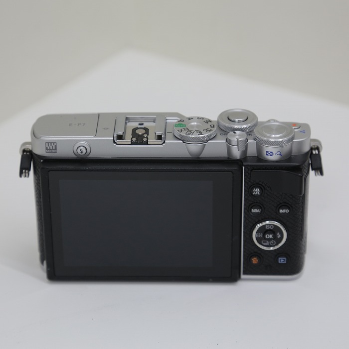 中古】(オリンパス) OLYMPUS E-P7 ボディ｜ナニワグループオンライン