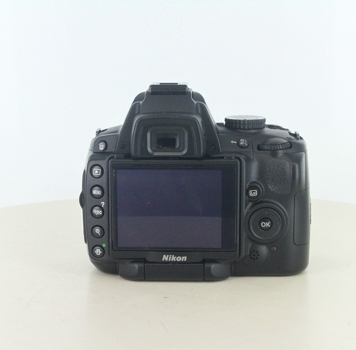 yÁz(jR) Nikon D5000