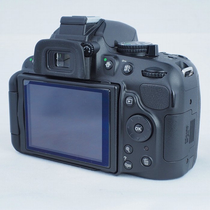 中古】(ニコン) Nikon D5200 ブラック｜ナニワグループオンライン｜2111050040637