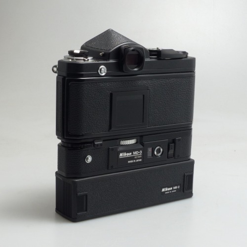 yÁz(jR) Nikon F2`^+MD-3 MB-2
