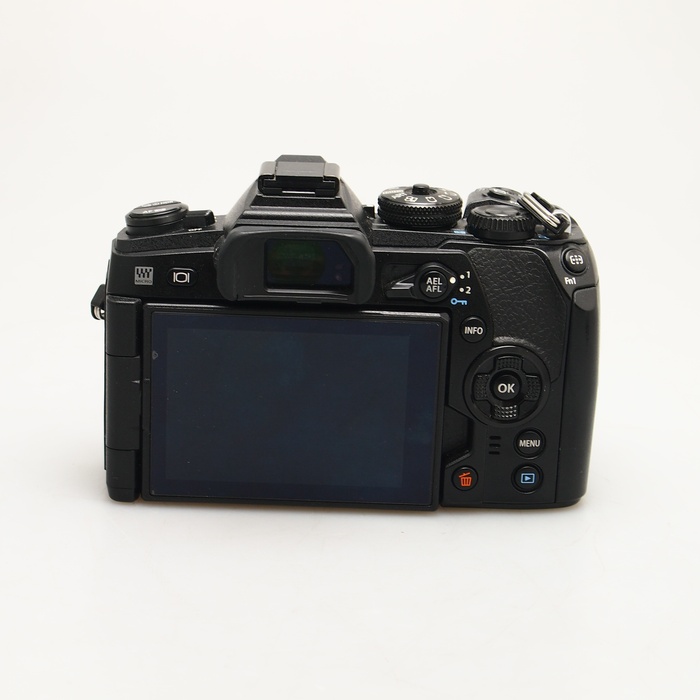 中古】(オリンパス) OLYMPUS OM-D E-M1 MARK2 ボデイ｜ナニワグループ