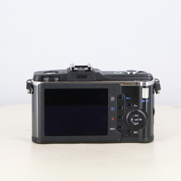 オリンパス OLYMPUS E-P2 ブラックボディ 17ｍｍ 2.8 シルバー 単焦点 パンケーキ レンズセット ミラーレス一眼 中古 カメラ オンライン アウトレットテレビ・オーディオ・カメラ - オリンパス