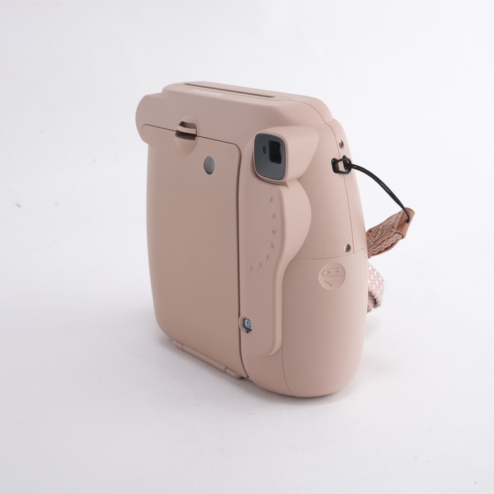 中古】(フジフイルム) FUJIFILM INSTAX MINI 8+ チェキ ココア｜ナニワ
